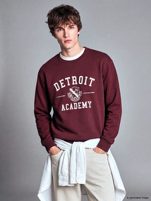 Lc Waikiki Yeni Sezon Bordo Bisiklet Yaka Detroit Baskılı Erkek Kalın Sweatshirt
