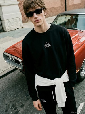 Lc Waikiki Yeni Sezon Siyah Bisiklet Yaka Nakışlı Erkek Sweatshirt