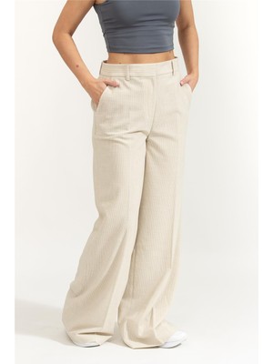 Dkny Women's Trousers Multicolor