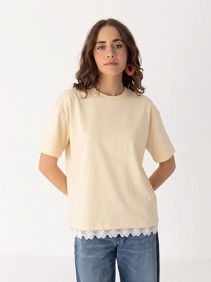 Maze The Official Grandma Issue Iğne Oyası Detaylı Oversize Kadın T-Shirt Sarı