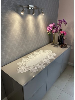 Valora Concept Fransız Dantelli Lalezar Model Kısa Runner