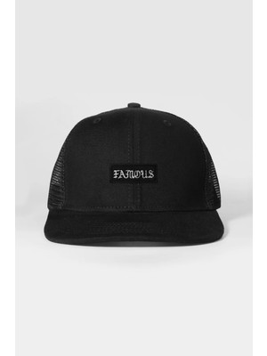 PataCute Famous Siyah Snapback Şapka