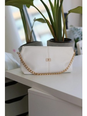 Moom Bag Kadın Beyaz Zincir Detaylı Askılı Omuz Çantası