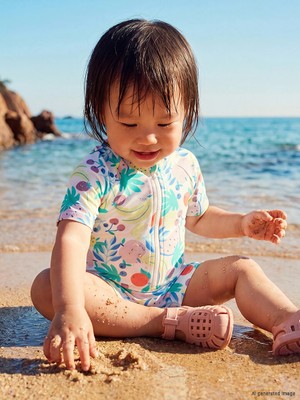 Lc Waikiki Yeni Sezon Beyaz Desenli Kısa Kollu Kız Bebek Mayo