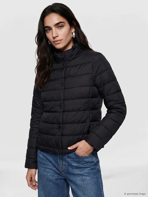 Lc Waikiki Yeni Sezon Siyah Dik Yaka Kadın Şişme Mont