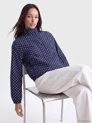 Lc Waikiki Yeni Sezon Lacivert Dik Yaka Puantiyeli Oversize Kadın Mont