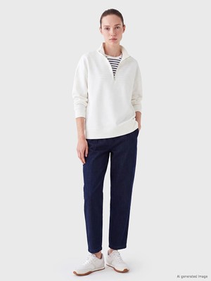 Lc Waikiki Yeni Sezon Beyaz Dik Yaka Soft Touch Kadın Sweatshirt