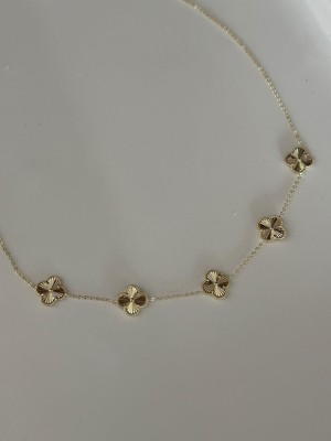 Yonca Cleef Model 14 Ayar Altın Renk Çelik Kolye 47+5 cm
