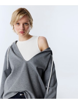 Twist Hooded Two-Piece Sweatshirt