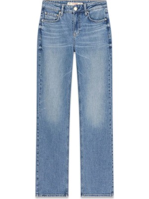 Guess Iconic Kadın Regular Fit Jean
