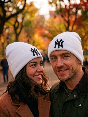Hamze Ny New York Nakış Kaliteli Dikişsiz Unisex Kışlık Bere