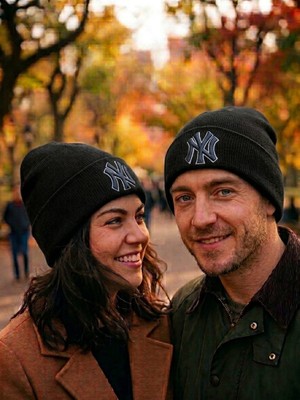 Hamze Ny New York Nakış Kaliteli Dikişsiz Unisex Kışlık Bere