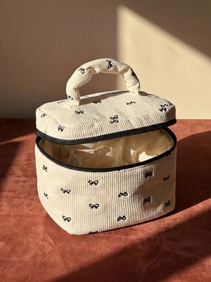 Lc Waikiki Yeni Sezon Fiyonk Figürlü Organizer