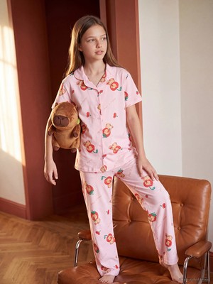 Lc Waikiki Yeni Sezon Pembe Gömlek Yaka Baskılı Kız Çocuk Pijama Takım