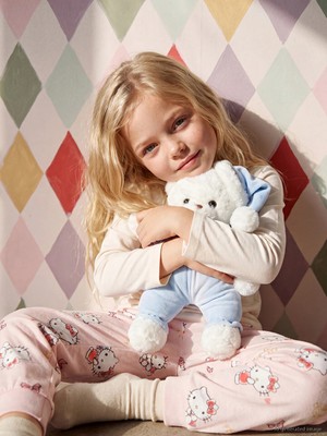 Lc Waikiki Yeni Sezon Ekru Hello Kitty Bisiklet Yaka Kız Çocuk Pijama Takım