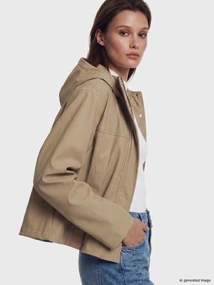 Lc Waikiki Yeni Sezon Haki Kapüşonlu Oversize Kadın Yağmurluk