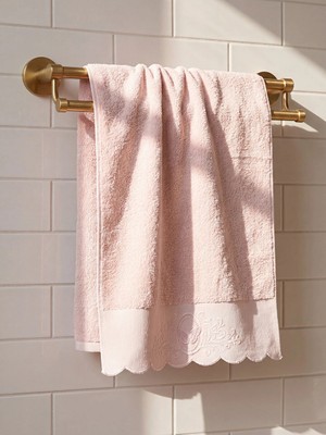 Lc Waikiki Yeni Sezon Pembe Kelebek Nakışlı Pamuklu Yüz Havlusu 50X80 cm