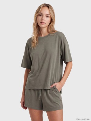 Lc Waikiki Yeni Sezon Yeşil Modal Karışımlı Kadın Şortlu Pijama Takımı