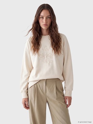 Lc Waikiki Yeni Sezon Bej Nakışlı Soft Touch Kadın Sweatshirt Tunik