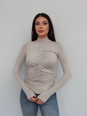 Esra Helvacı Önü Büzgülü Fermuarlı Bluz