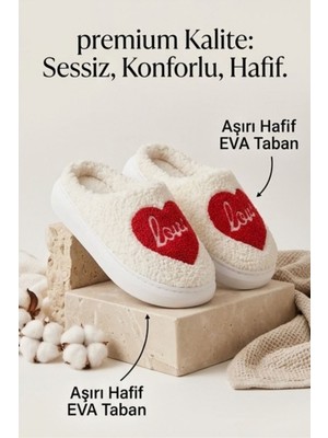 Liarca Hafif ve Yumuşak Peluş Kaymaz Taban Anne Çocuk Misafir Kalp Love Yazılı Ev Terliği