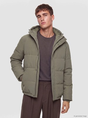 Lc Waikiki Yeni Sezon Yeşil Regular Fit Kapüşonlu Erkek Şişme Mont