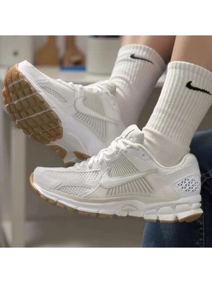 Nike Zoom Vomero 5 Kadın Beyaz Spor Ayakkabı Sneaker | FJ2028-104