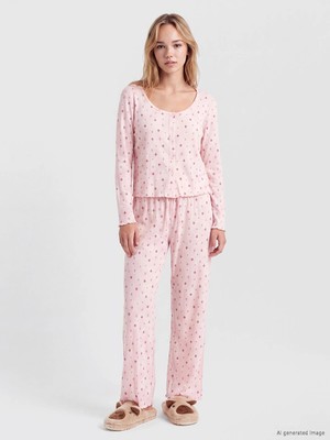Lc Waikiki Yeni Sezon Pembe U Yaka Desenli Kadın Pijama Takım
