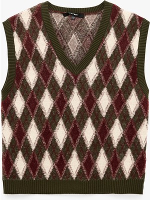 Koton Regular Fit V Yaka Baklava Desenli Triko Süveter