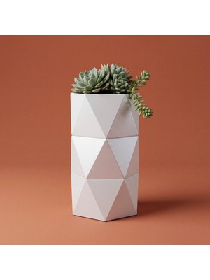 Ottolamp Prizma Saksı Metal Katmanlı Geometrik Dekoratif Dış Mekan Çiçek Saksısı Ø35X45 cm