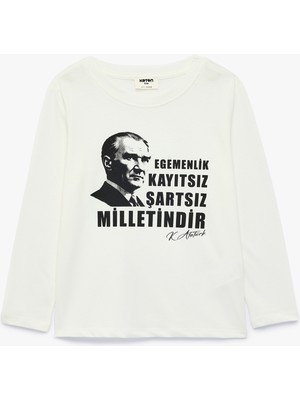 Koton Atatürk Baskılı Bisiklet Yaka Uzun Kollu Pamuklu Tişört
