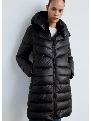 Mango Kapüşonlu Midi Kapitone Anorak