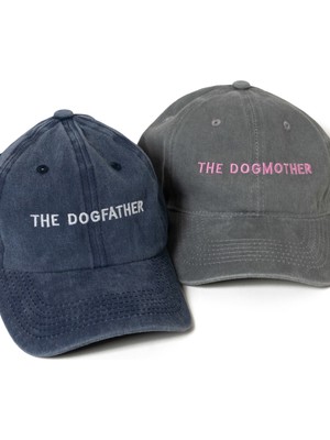 Nome Studio Nakışlı Şapka Dogfather ve Dogmother Köpek Anası Köpek Babası Lacivert Gri Üstüne Beyaz ve Pembe Renk Yazı Nakışlı Şapka Eskitme Kumaşlı ve Yazı Nakışlı Pamuklu Şapka Köpek Sever