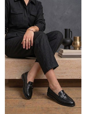 Stilbagshoes Velas Toka Detaylı Kadın Günlük Ayakkabı Siyah