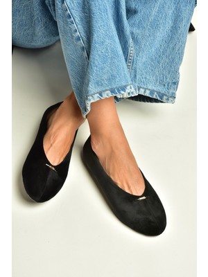 Fox Shoes Z820704102 Siyah Süet Toka Detaylı V Kesim Babet