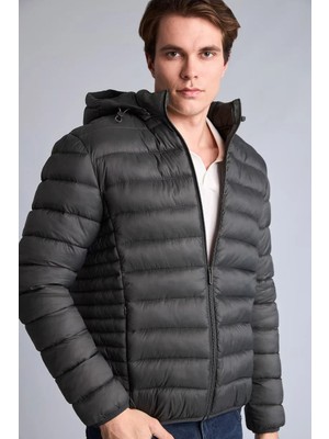 Defacto Erkek Slim Fit Su Itici Kapüşonlu Şişme Mont Koyu Yeşil