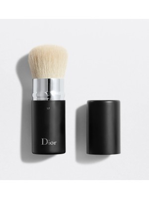 Dior Backstage Kabuki Brush 17