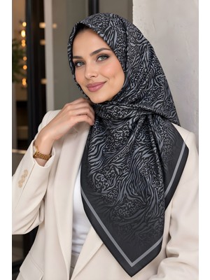 İmaj Butik Siyah Desenli Soft Eşarp