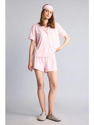 DeFacto Regular Fit Kısa Kollu Üst Kısa Paça Şort Softshell Pijama Takımı H4198AX26AU