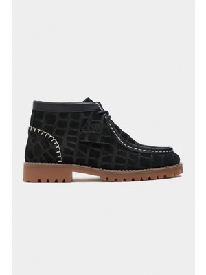 Nişantaşı Shoes Covel Siyah Kroko Desen Süet Deri Bağcık Detay Kalın Topuklu Kadın Yarım Bot