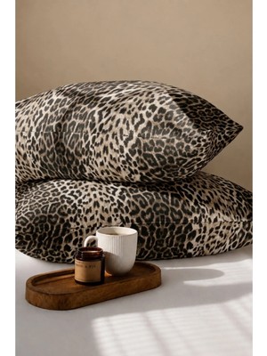 Maison Luré Leopar Desenli Pamuklu Ranforce Kumaş Fermuarlı Yastık Kılıfı 50X70 cm
