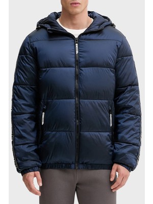 Guess Arlo Kapitoneli Regular Fit Kapüşonlu Şişme Mont Z5BL17WO06I Erkek Mont Z5BL17 WO06I G7R1