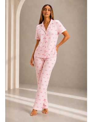 Kadın Kısa Kol Rahat Kalıp Şık Pembe Pijama Takımı
