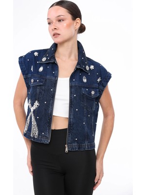 İnci Türkay Kadın Tasarım Denim Yelek Taş Zincir Işleme Detaylı Mavi Slim Kalıp Yelek
