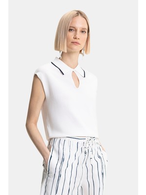 Vakko White Low-Neck Sleeveless Knit Top