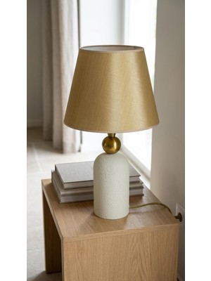 Mythriva Tr Yimpi Dokulu Krem Boyalı Eskitme Toplu Metal Ayaklı 25 cm Kumaş Şapkalı Modern Abajur