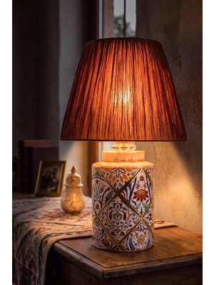 Mythriva Tr Handmade Seramik Abajur Kahverengi – E27 Duylu Modern Dekoratif Masa Lambası – El Yapımı Desenli Seramik Abajur – Salon Yatak Odası Komodin Aydınlatması – Arme