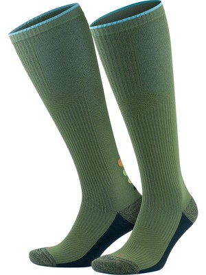 Mythriva Tr Erkek ve Kadın Için Renkli Havlulu Dikişsiz (20-30 mm Hg) Basınçlı Uçuş Seyahat Çorabı 3595