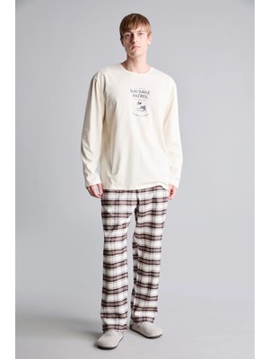 DeFacto %100 Pamuk Baskılı Ekoseli New Regular Fit Uzun Kollu 2'li Flanel Pijama Takımı H9920AX26AU