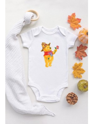 Odea Tr Sevimli Ayı Winnie The Pooh Organik BASKILI%100 Pamuklu Beyaz Çıtçıtlı Body Zıbın